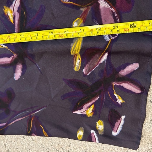 Judith & Charles size 6 EUC Artistic purple  Tank Top with Floral Accents - Picture 10 of 15